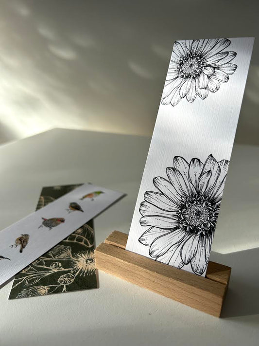 Zinnia bookmark