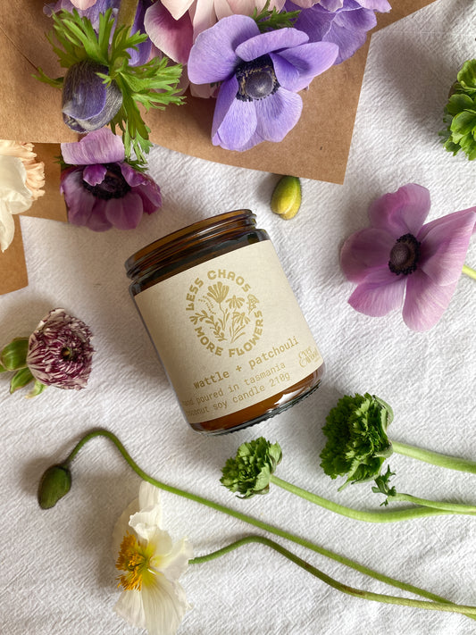 Less chaos, more flowers 210g candle